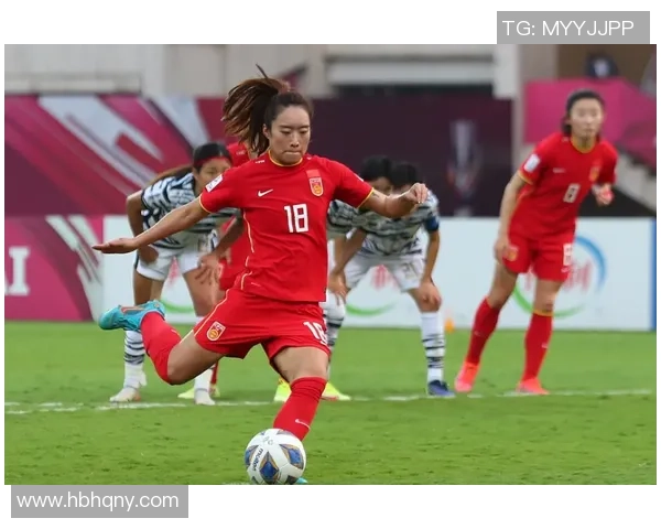 央视直播 中国女足3次失误：目击了另一种足球 对手门将背手遛弯